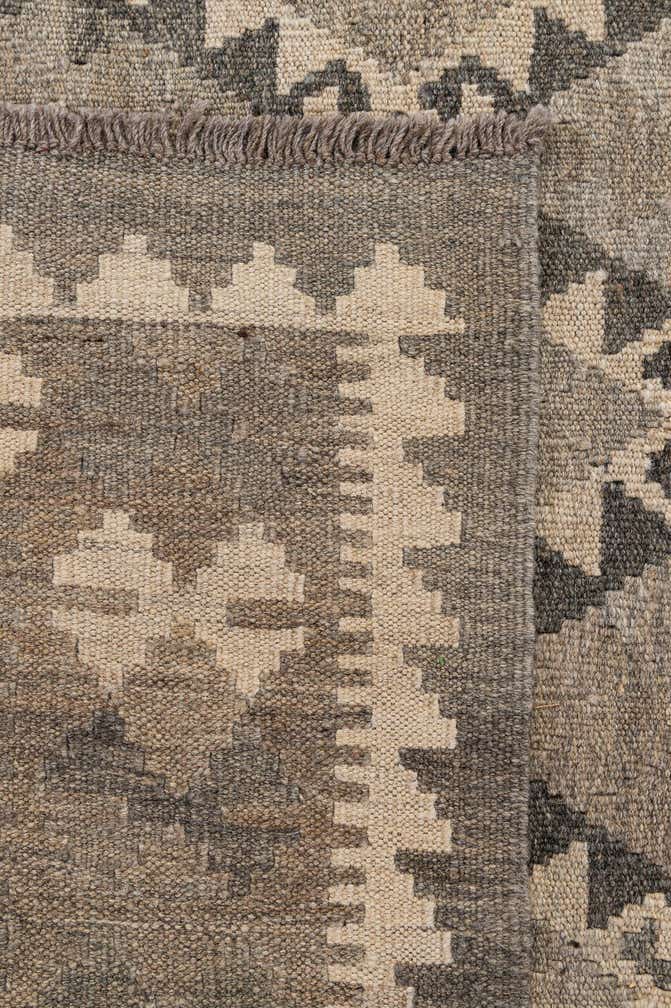 6' 11 x 9' 8 Hand Woven Kilim Maymana Wool Rug