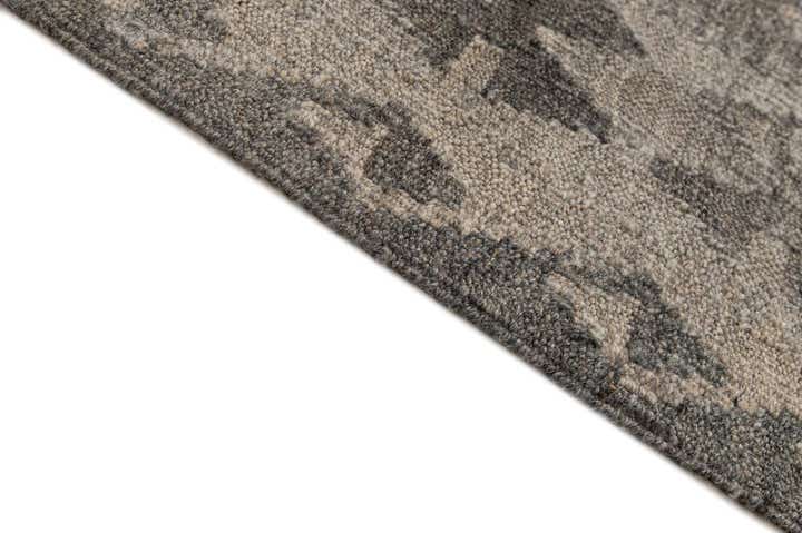 6' 11 x 9' 7 Hand Woven Kilim Maymana Wool Rug