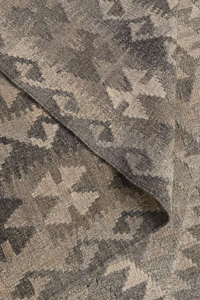 6' 11 x 9' 7 Hand Woven Kilim Maymana Wool Rug