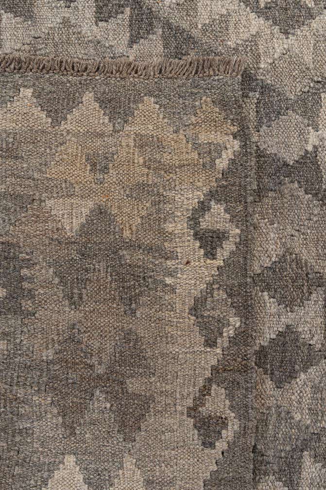 6' 11 x 9' 7 Hand Woven Kilim Maymana Wool Rug