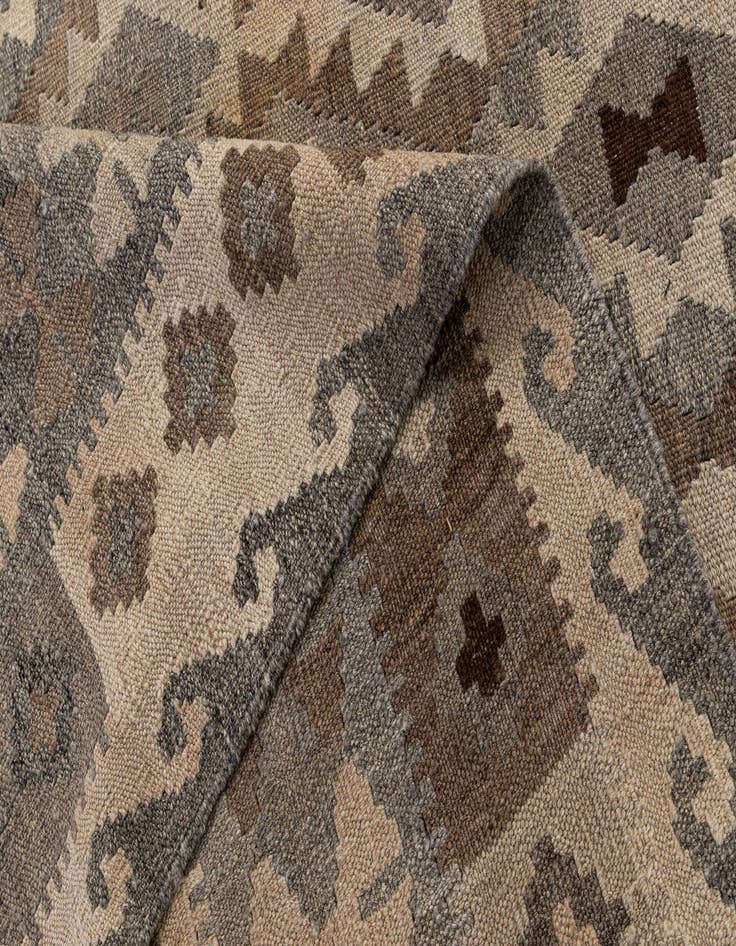 Detail image of 7' x 9' 7  Hand Woven Kilim Maymana Wool Rug