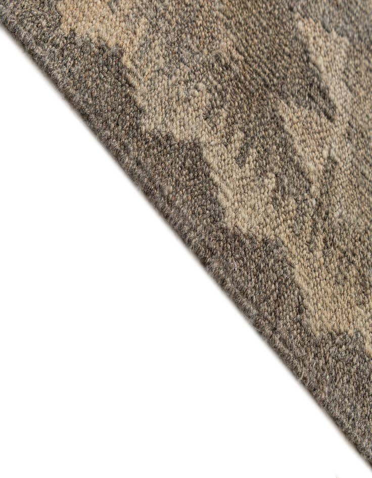 Detail image of 7' x 9' 8  Hand Woven Kilim Maymana Wool Rug