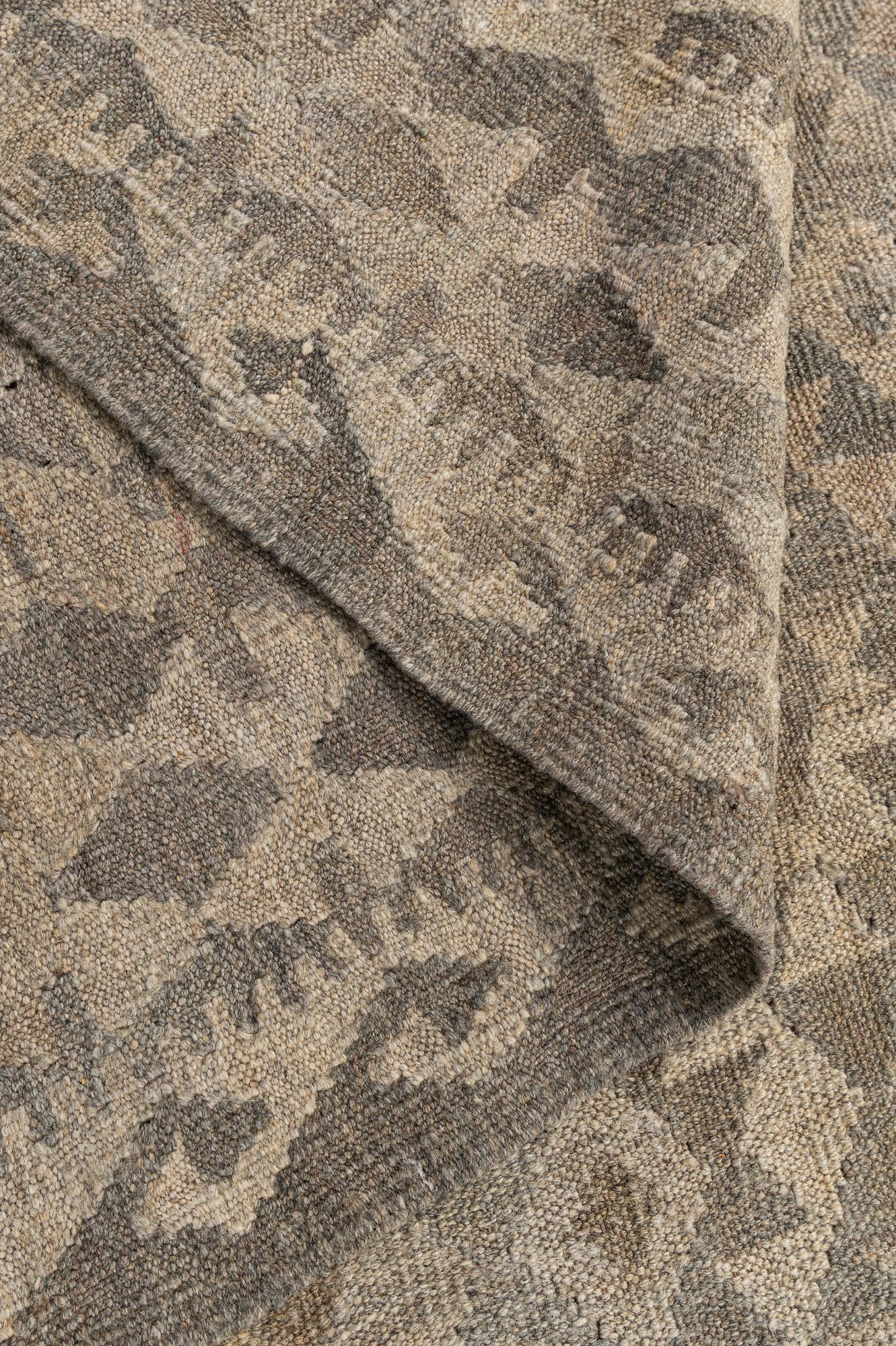 6' 11 x 9' 8 Hand Woven Kilim Maymana Wool Rug