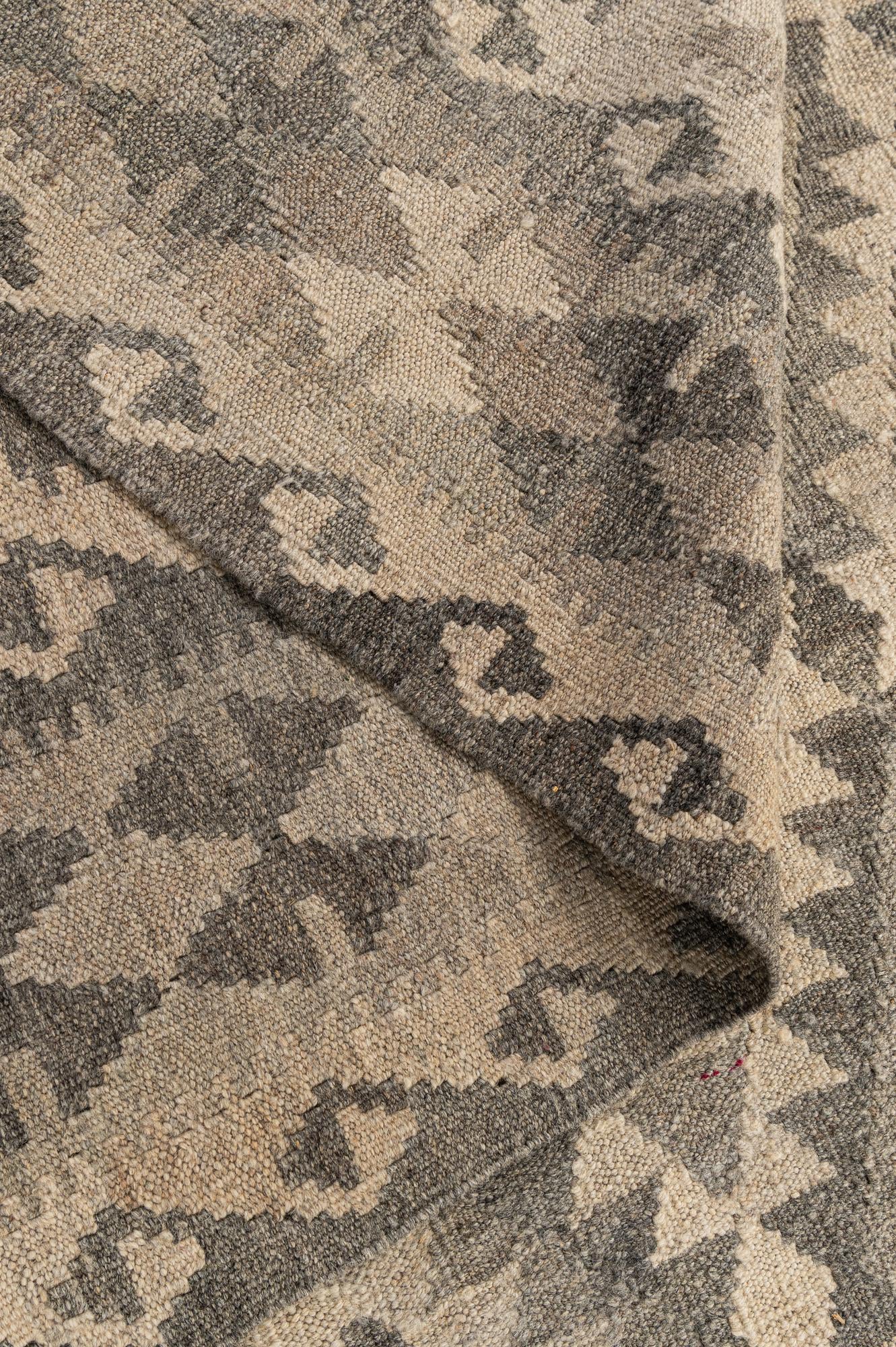 7' x 9' 6 Hand Woven Kilim Maymana Wool Rug