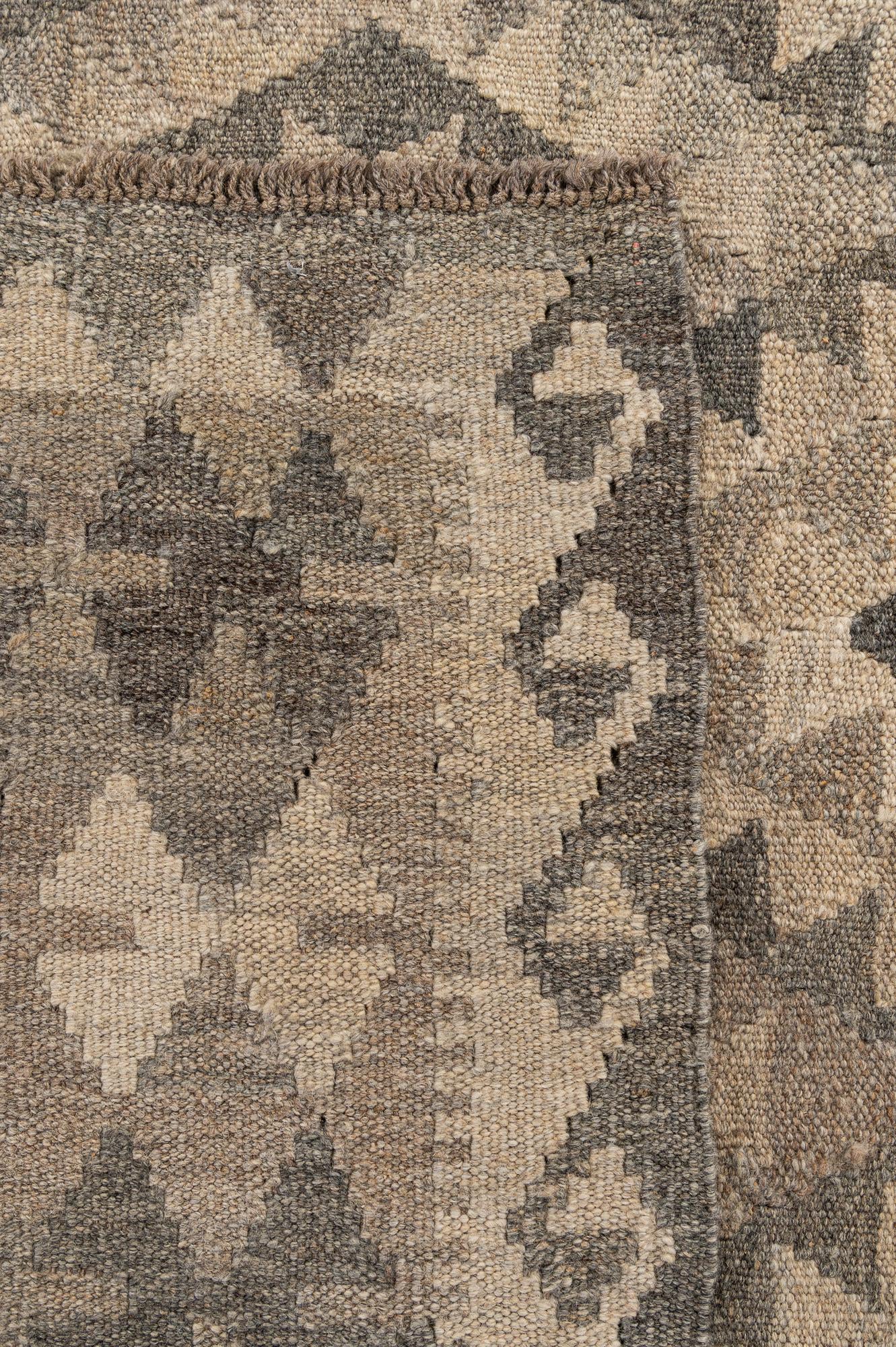 7' x 9' 6 Hand Woven Kilim Maymana Wool Rug
