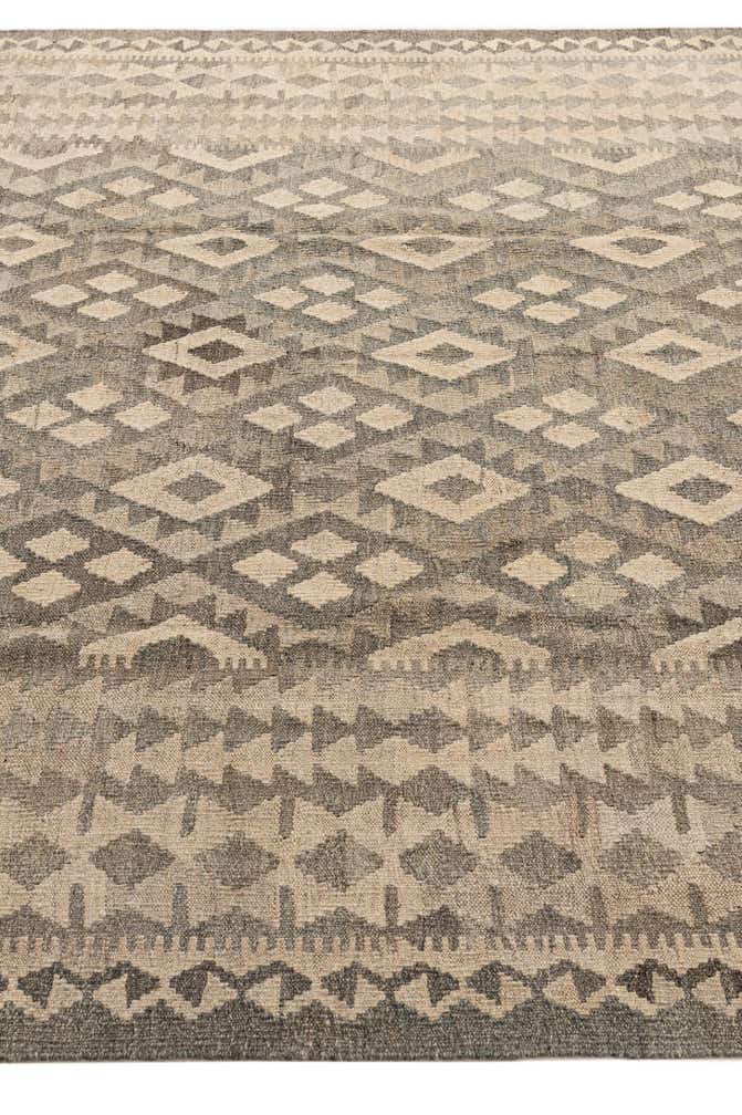 6' 11 x 9' 7 Hand Woven Kilim Maymana Wool Rug