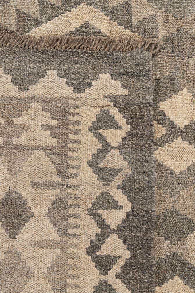6' 11 x 9' 7 Hand Woven Kilim Maymana Wool Rug