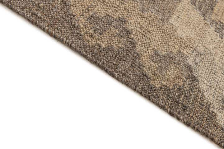 6' 10 x 9' 7 Hand Woven Kilim Maymana Wool Rug