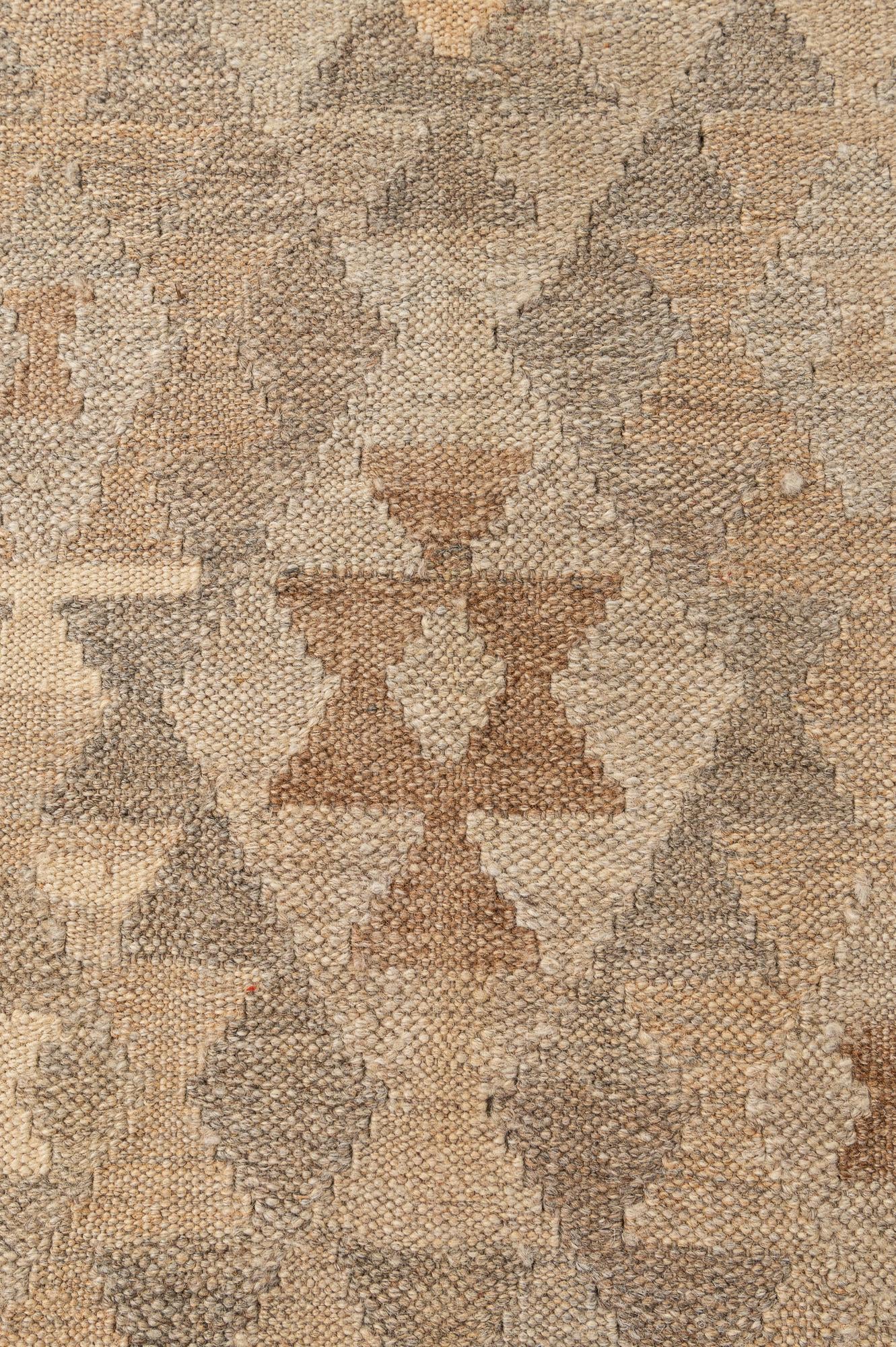 6' 10 x 9' 7 Hand Woven Kilim Maymana Wool Rug