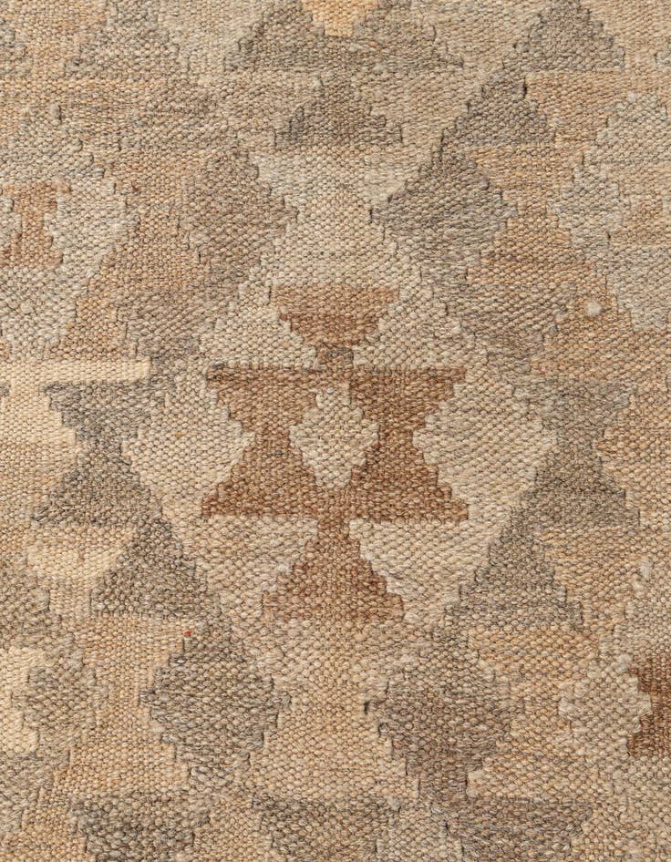 Detail image of 6' 10 x 9' 7  Hand Woven Kilim Maymana Wool Rug