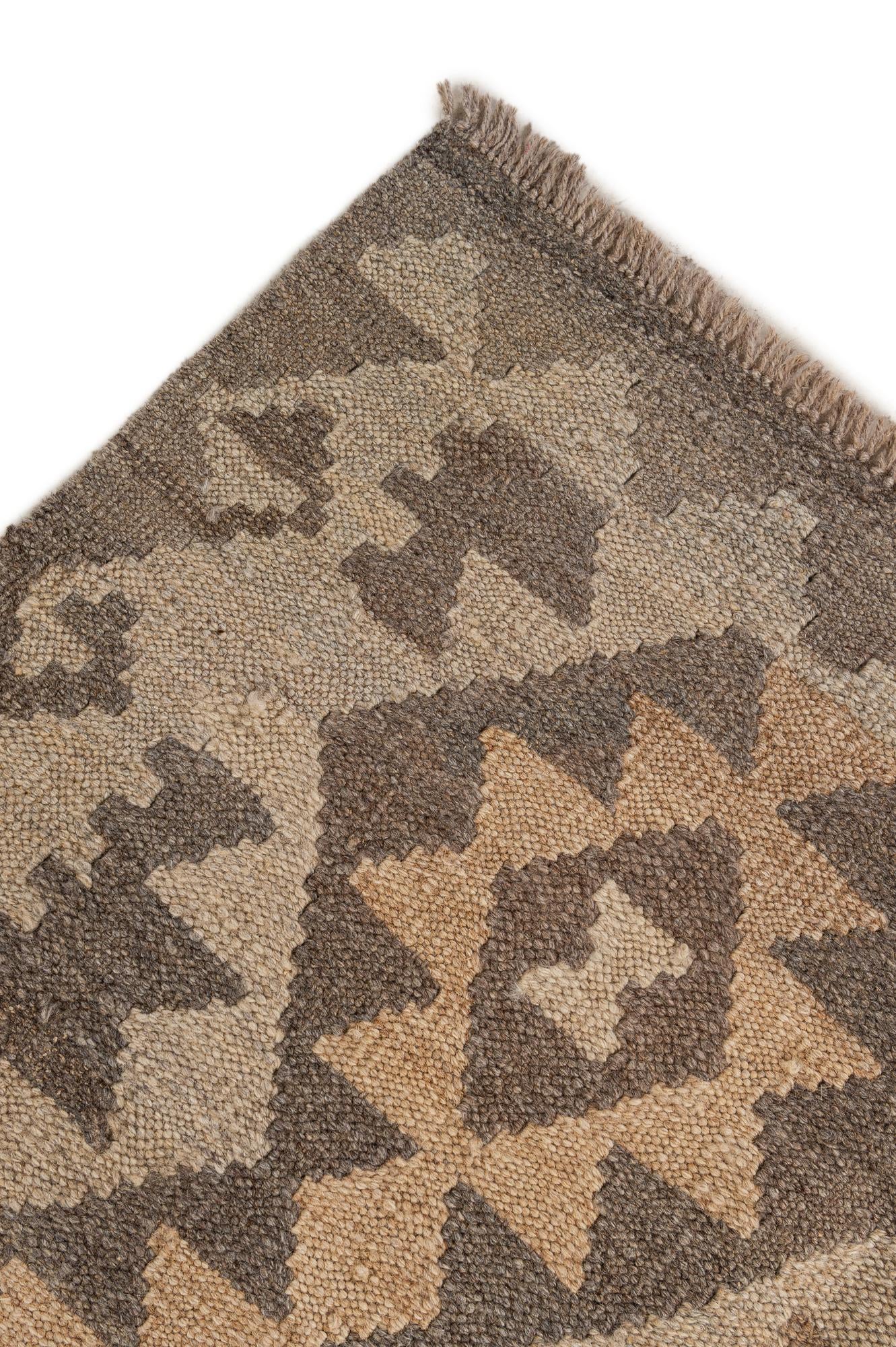 6' 10 x 9' 7 Hand Woven Kilim Maymana Wool Rug