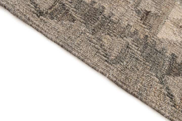 6' 11 x 9' 7 Hand Woven Kilim Maymana Wool Rug