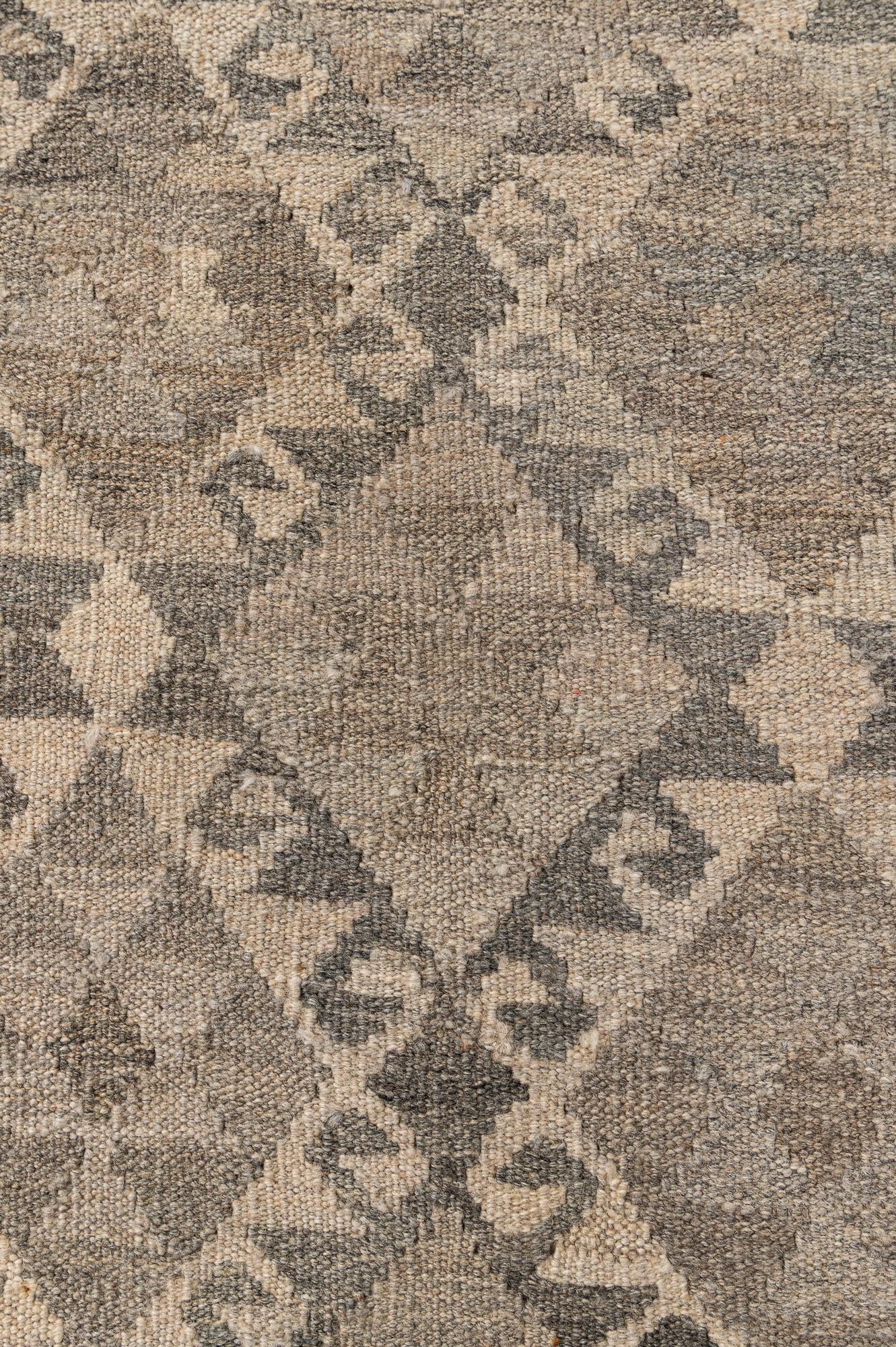 6' 11 x 9' 7 Hand Woven Kilim Maymana Wool Rug