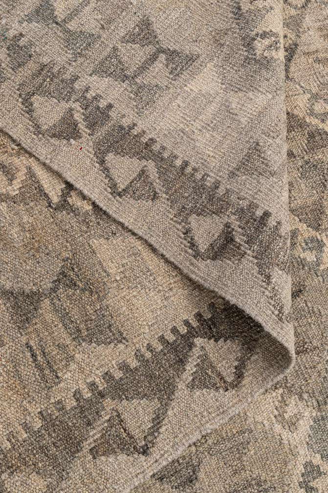 6' 11 x 9' 7 Hand Woven Kilim Maymana Wool Rug