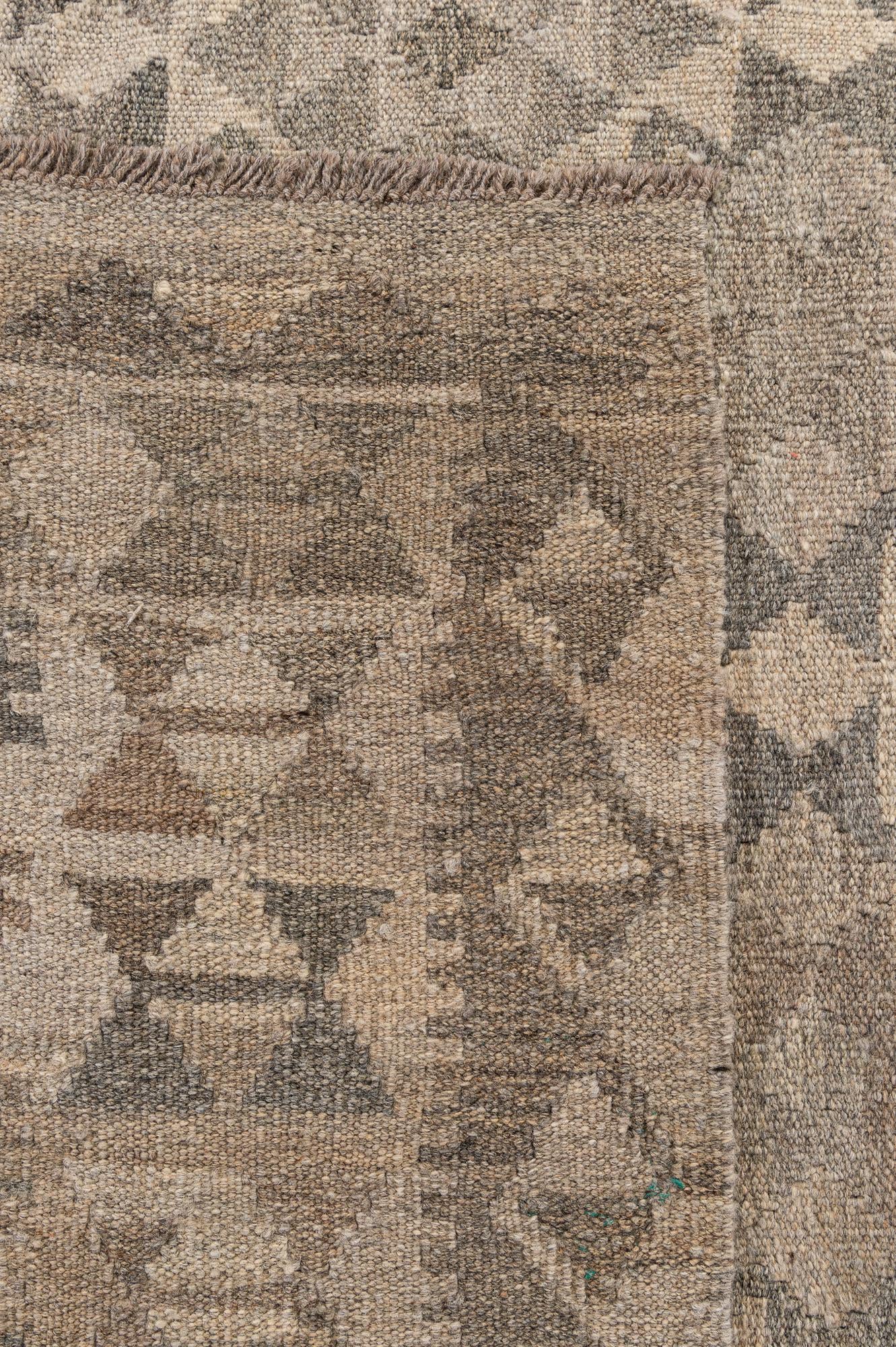 6' 11 x 9' 7 Hand Woven Kilim Maymana Wool Rug