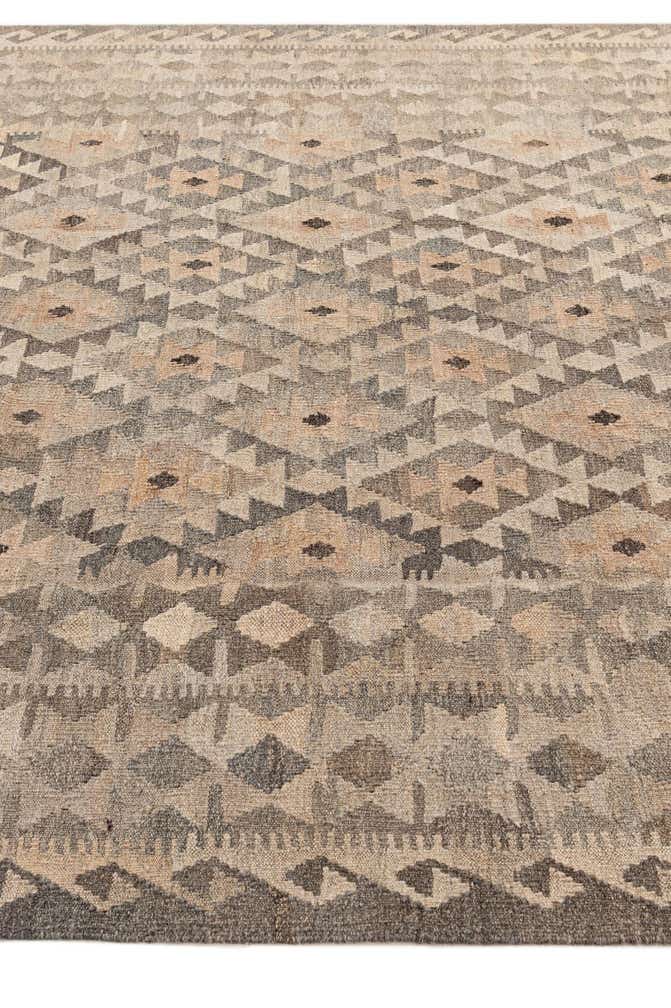 6' 11 x 9' 7 Hand Woven Kilim Maymana Wool Rug