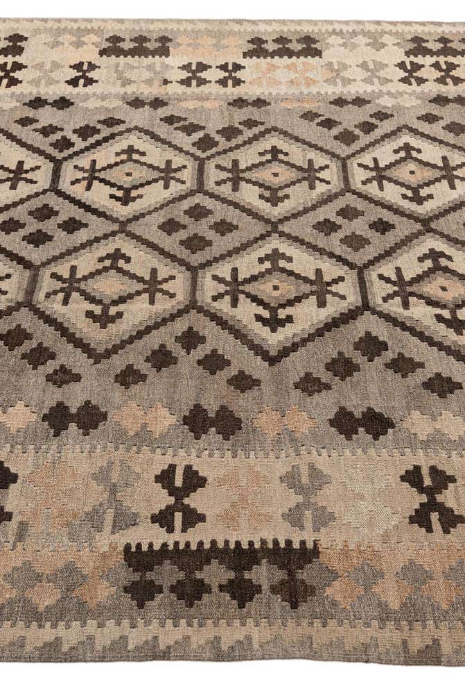 6' 11 x 9' 5 Hand Woven Kilim Maymana Wool Rug