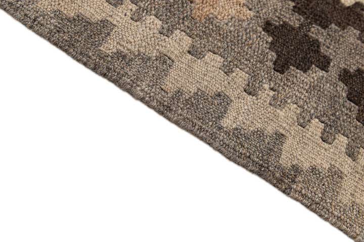 6' 11 x 9' 5 Hand Woven Kilim Maymana Wool Rug