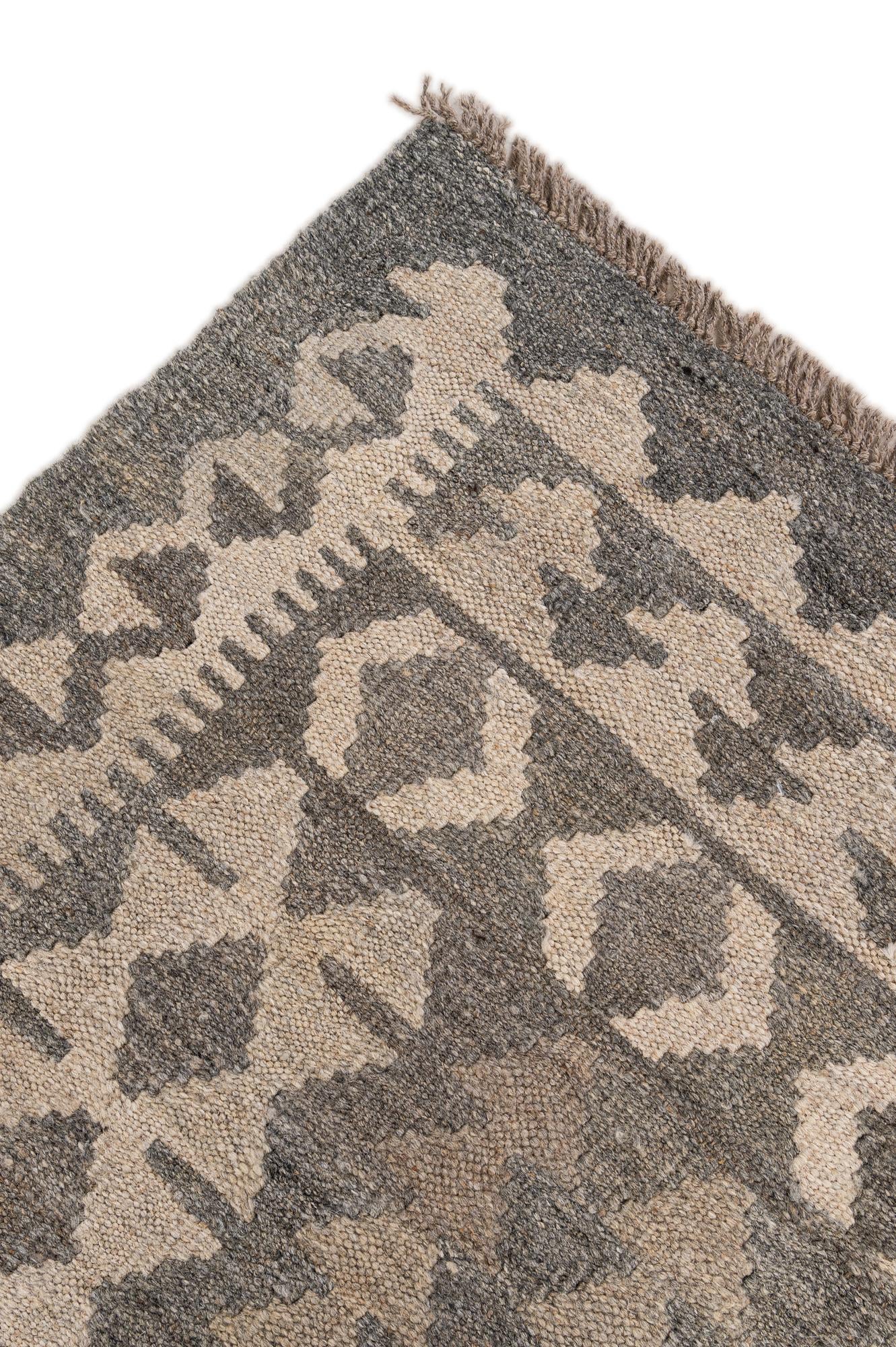 6' 10 x 9' 7 Hand Woven Kilim Maymana Wool Rug