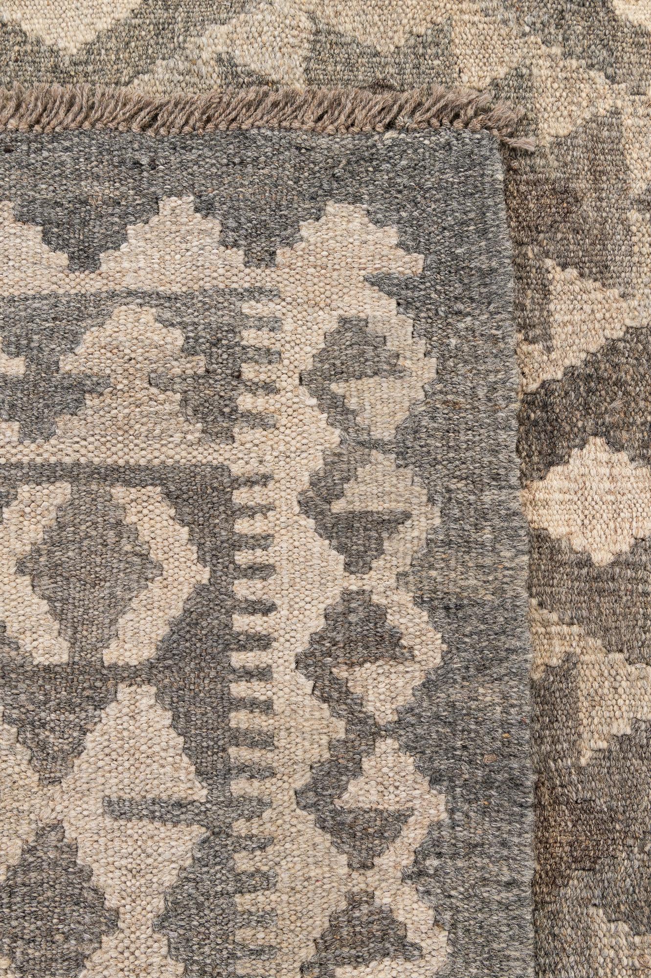 6' 10 x 9' 7 Hand Woven Kilim Maymana Wool Rug