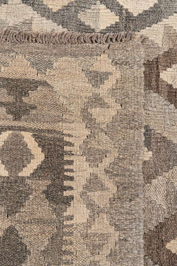 6' 10 x 9' 7 Hand Woven Kilim Maymana Wool Rug