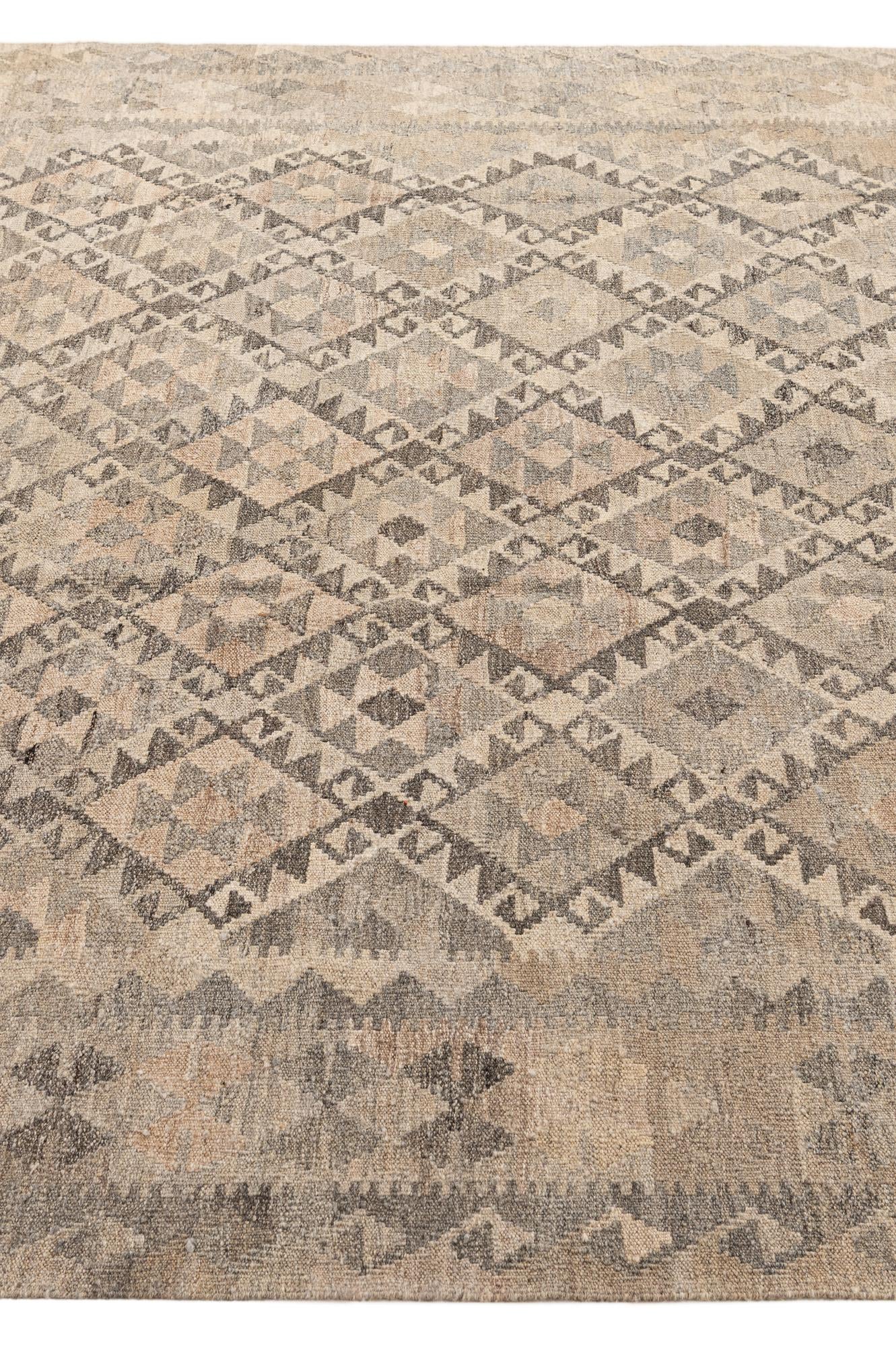 6' 11 x 9' 8 Hand Woven Kilim Maymana Wool Rug