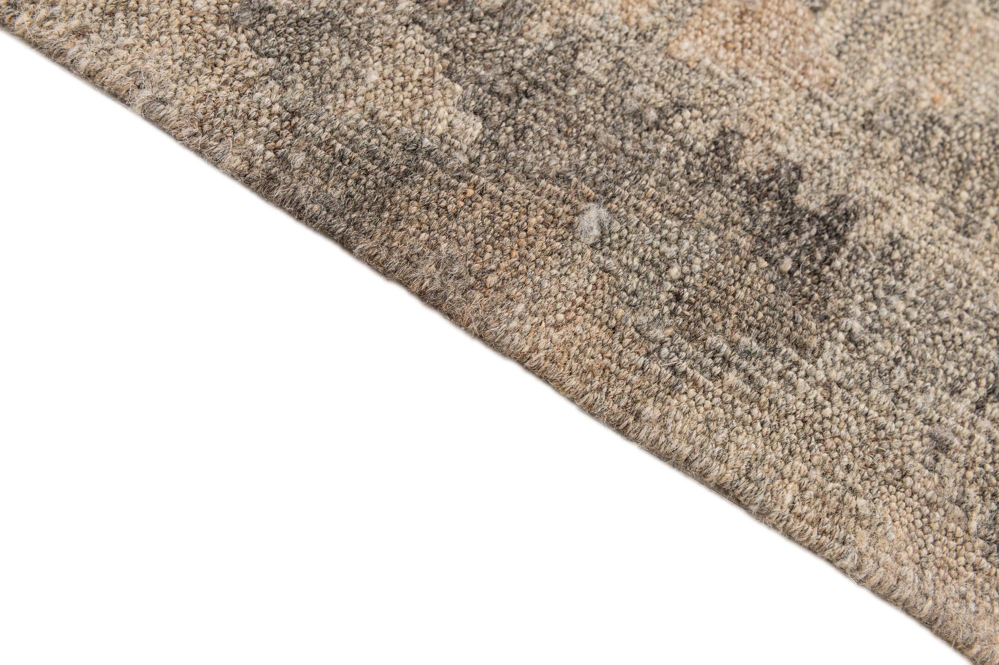 6' 11 x 9' 8 Hand Woven Kilim Maymana Wool Rug