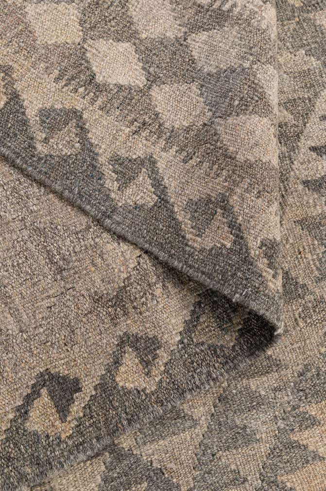 6' 11 x 9' 9 Hand Woven Kilim Maymana Wool Rug