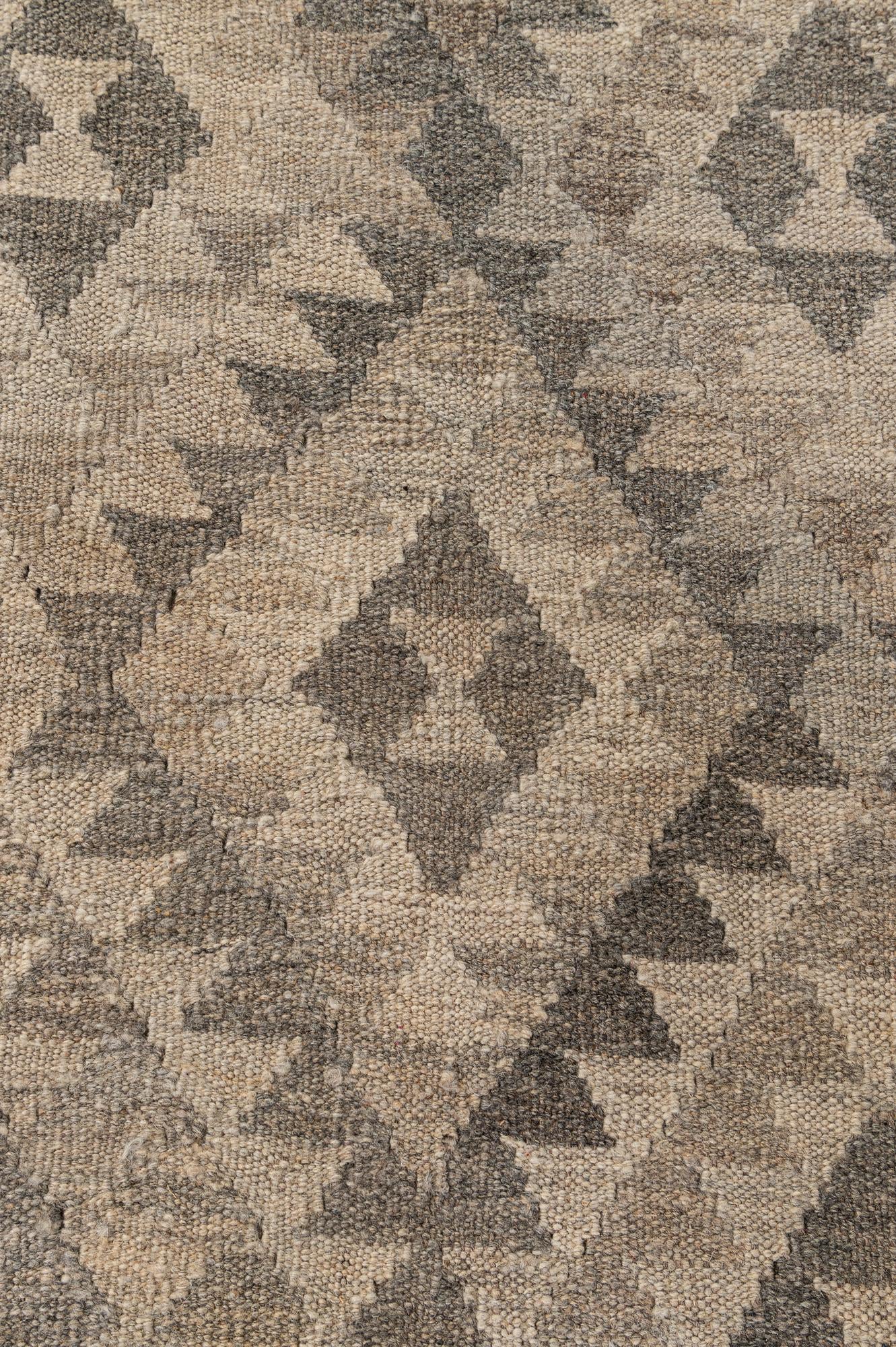 6' 11 x 9' 8 Hand Woven Kilim Maymana Wool Rug