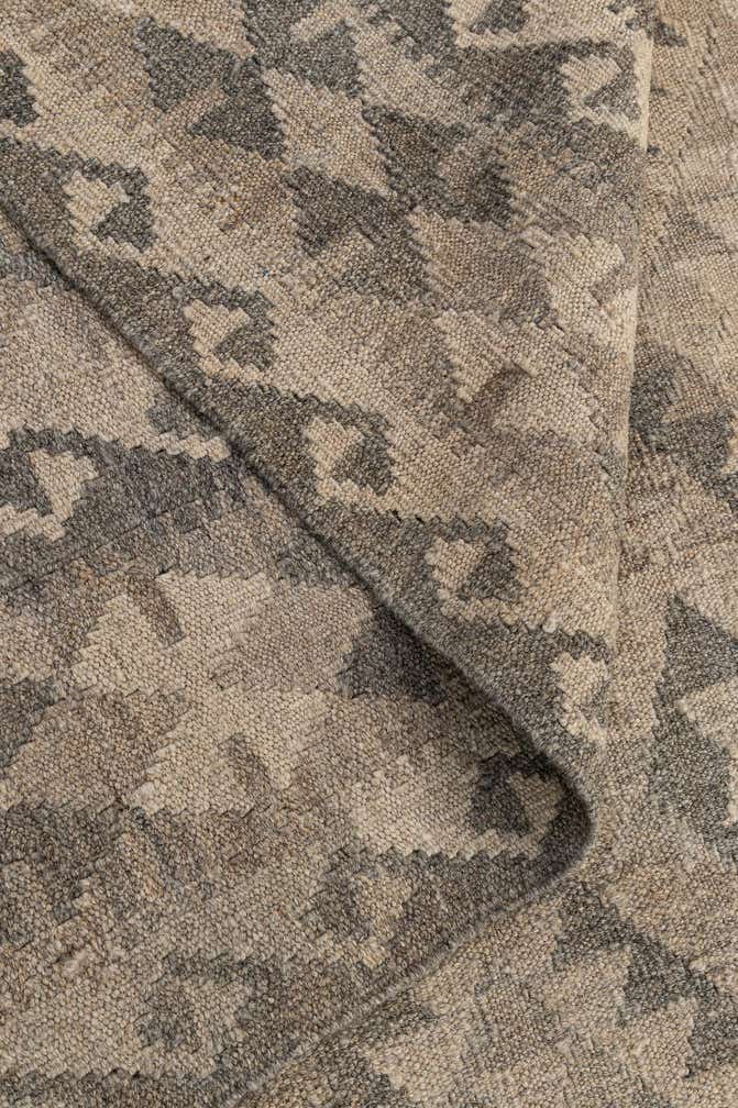 6' 11 x 9' 8 Hand Woven Kilim Maymana Wool Rug