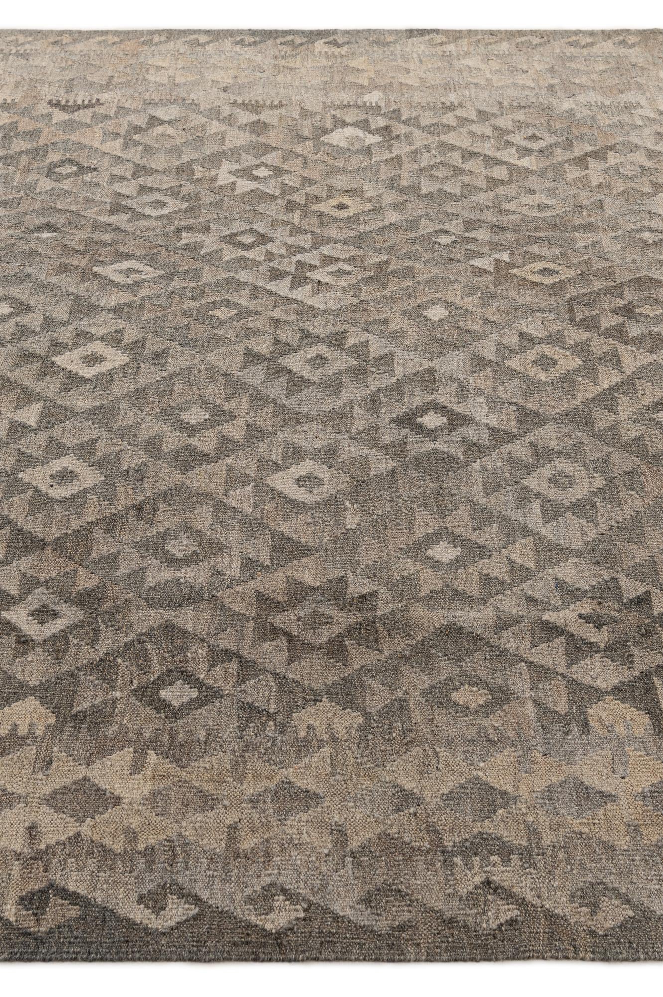 6' 10 x 9' 7 Hand Woven Kilim Maymana Wool Rug