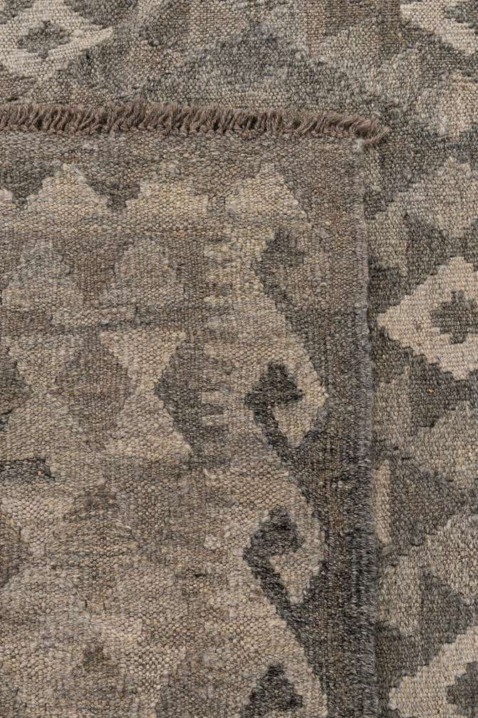 6' 10 x 9' 7 Hand Woven Kilim Maymana Wool Rug