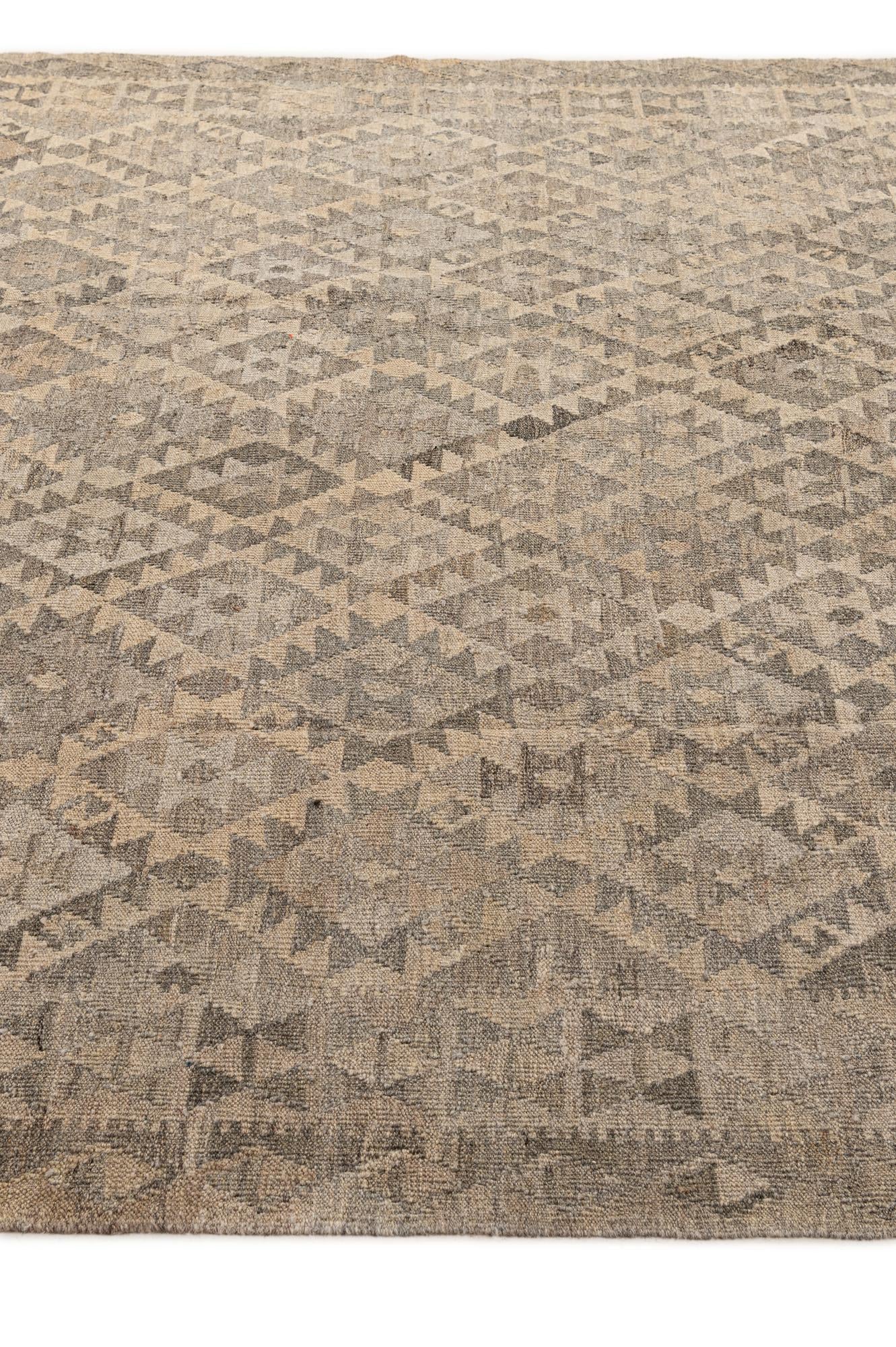 6' 10 x 9' 7 Hand Woven Kilim Maymana Wool Rug