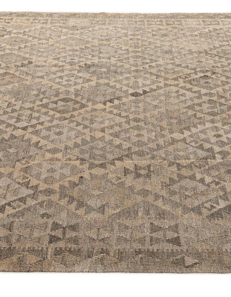 Detail image of 6' 10 x 9' 7 Hand Woven Kilim Maymana Wool Rug