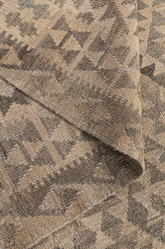 6' 10 x 9' 7 Hand Woven Kilim Maymana Wool Rug