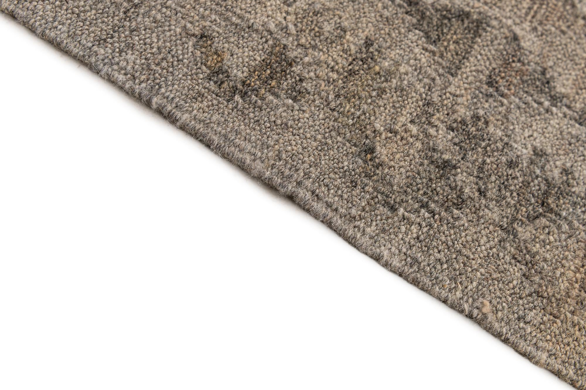 6' 10 x 9' 7 Hand Knotted Kilim Maymana Wool Rug