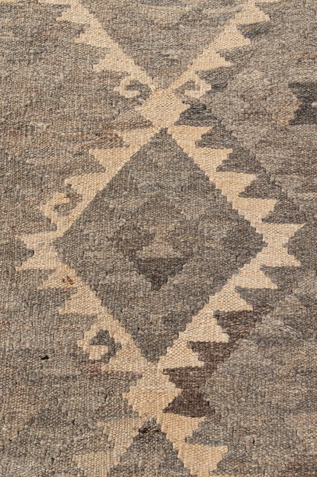6' 10 x 9' 7 Hand Knotted Kilim Maymana Wool Rug
