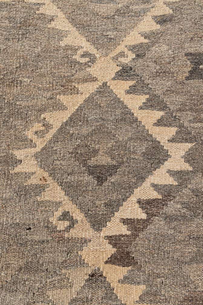 6' 10 x 9' 7 Hand Knotted Kilim Maymana Wool Rug