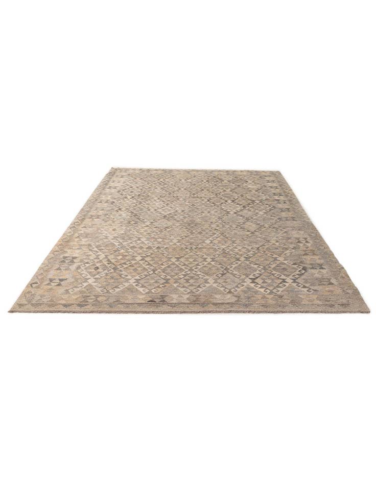 Detail image of 6' 9 x 9' 8 Hand Woven Kilim Maymana Wool Rug
