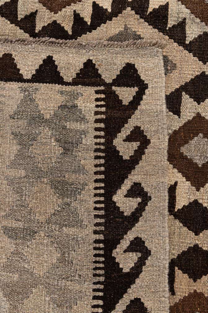 6' 10 x 9' 8 Hand Woven Kilim Maymana Wool Rug