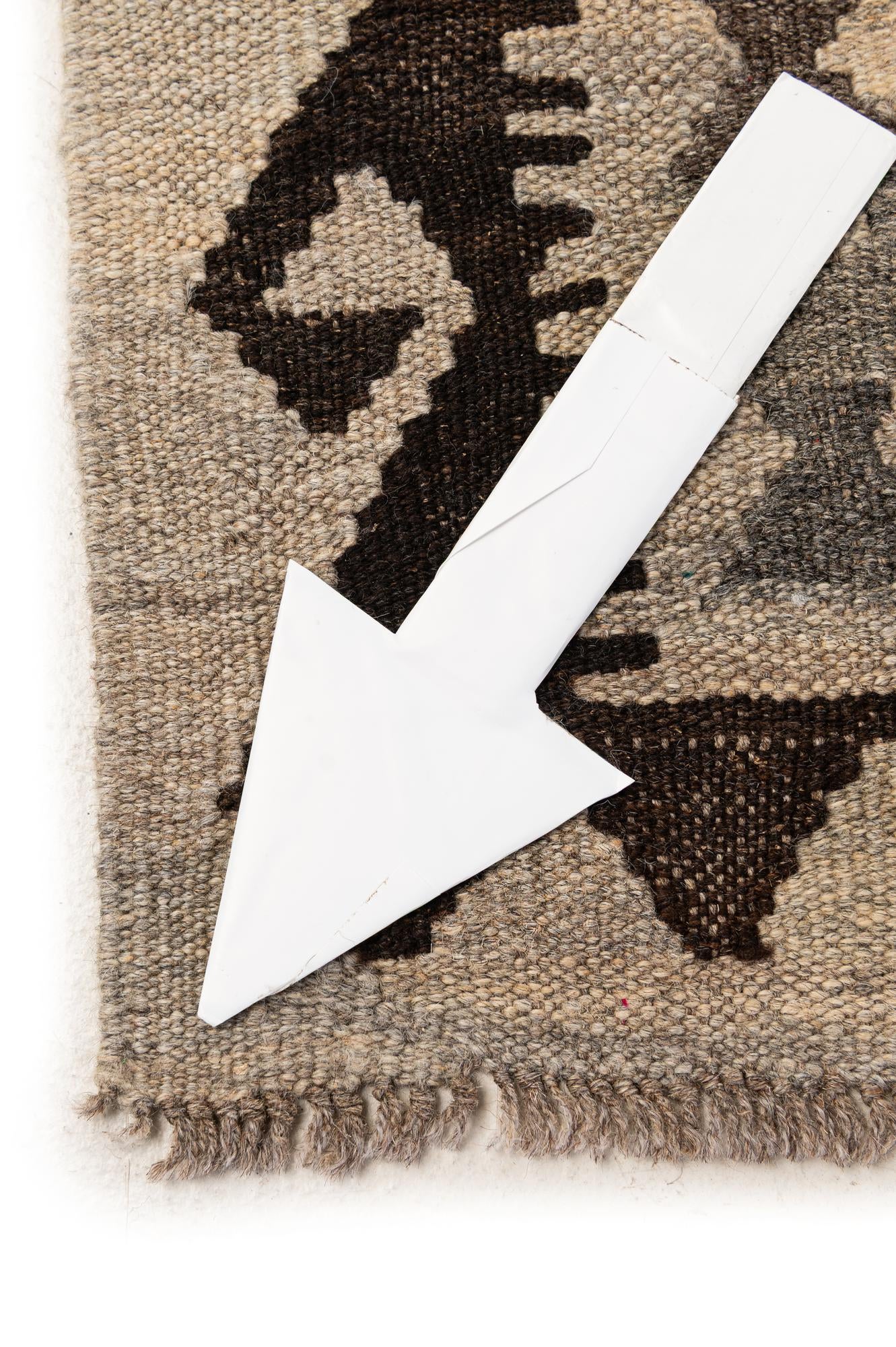 6' 10 x 9' 8 Hand Woven Kilim Maymana Wool Rug
