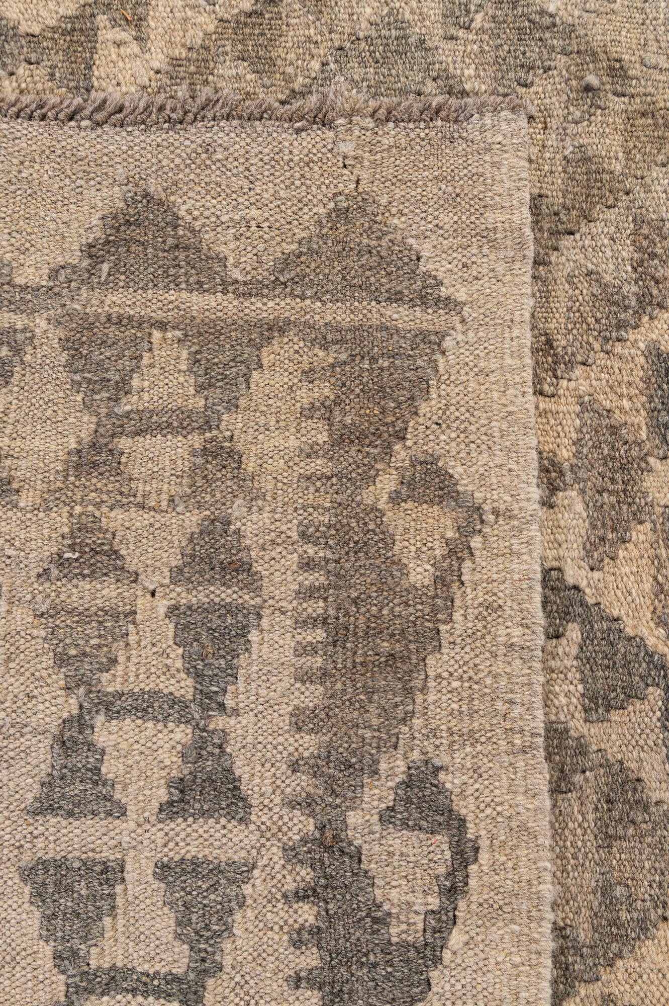 6' 10 x 9' 8 Hand Woven Kilim Maymana Wool Rug