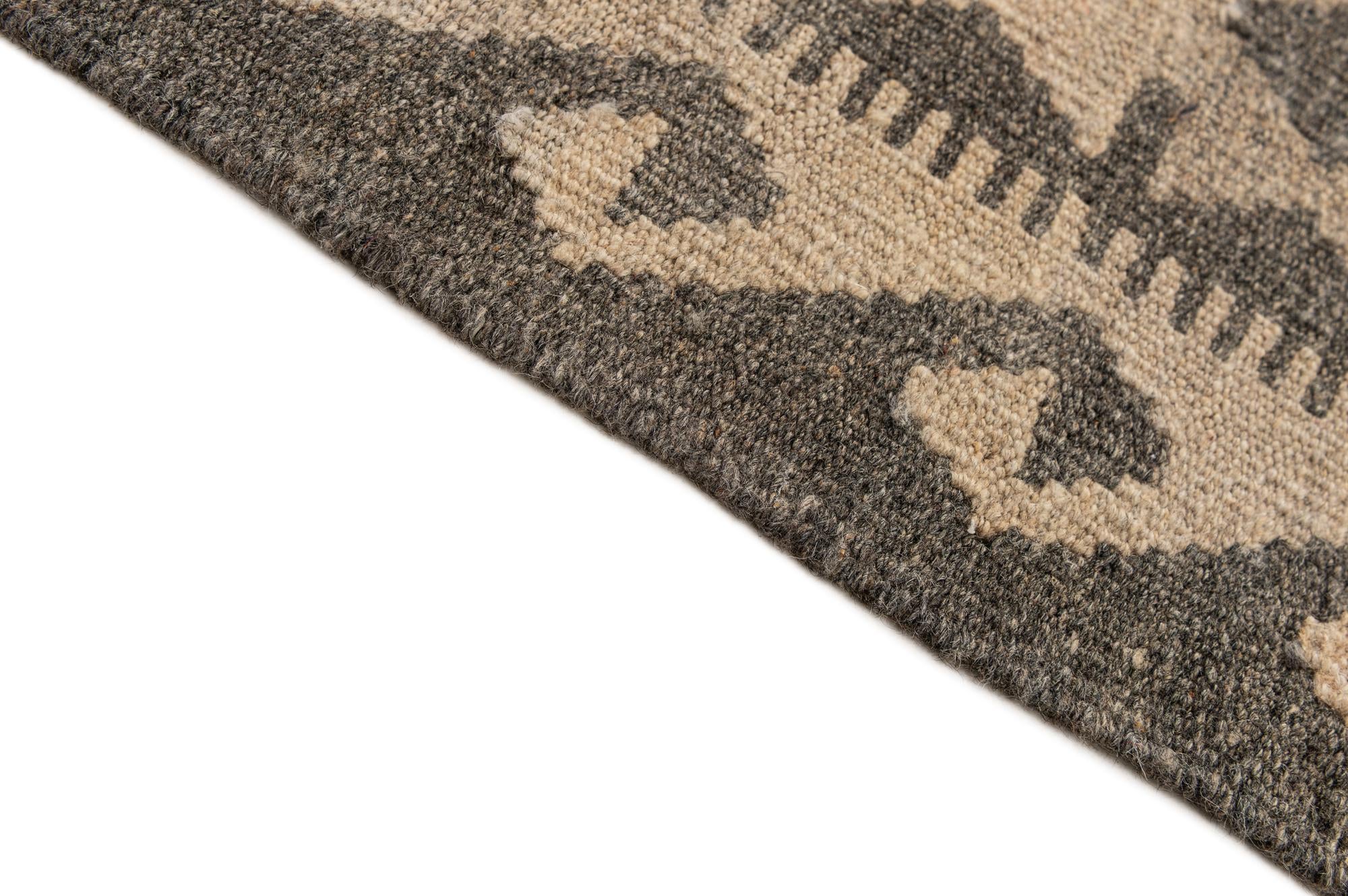6' 10 x 9' 9 Hand Woven Kilim Maymana Wool Rug