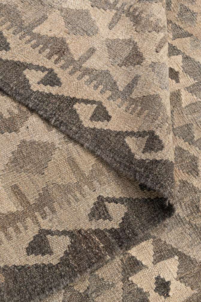 6' 11 x 9' 9 Hand Woven Kilim Maymana Wool Rug