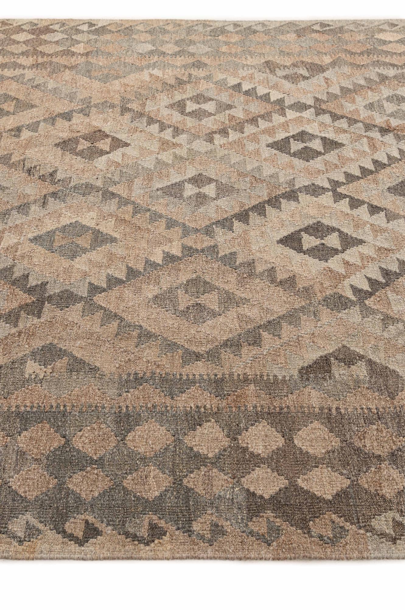 6' 10 x 9' 7 Hand Woven Kilim Maymana Wool Rug