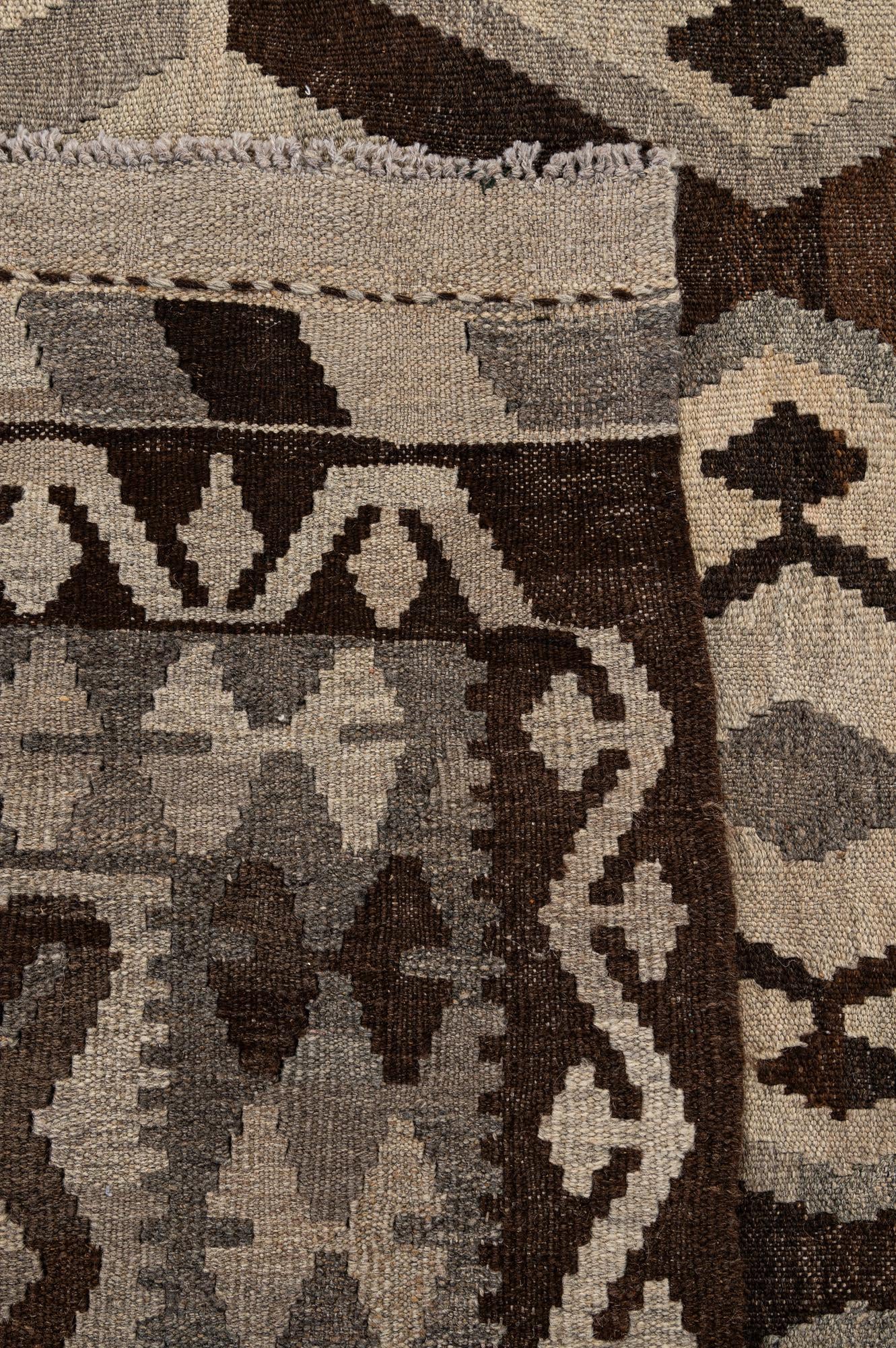6' 9 x 9' 8 Hand Woven Kilim Maymana Wool Rug
