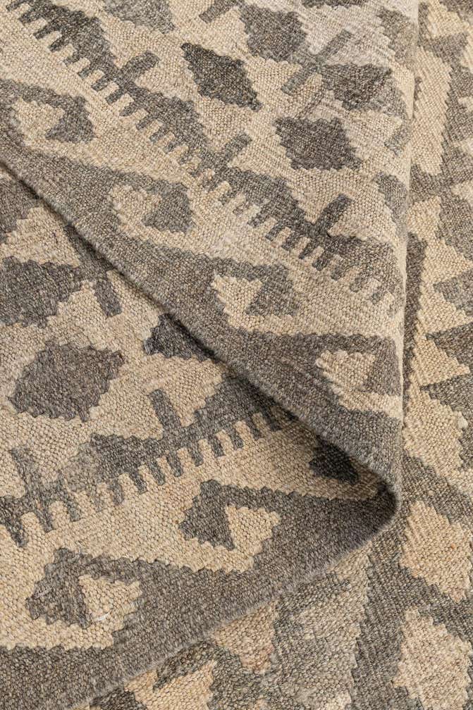6' 11 x 9' 10 Hand Woven Kilim Maymana Wool Rug