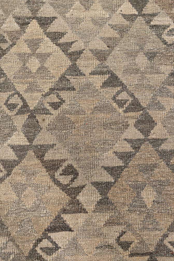 6' 9 x 10' Hand Woven Kilim Maymana Wool Rug