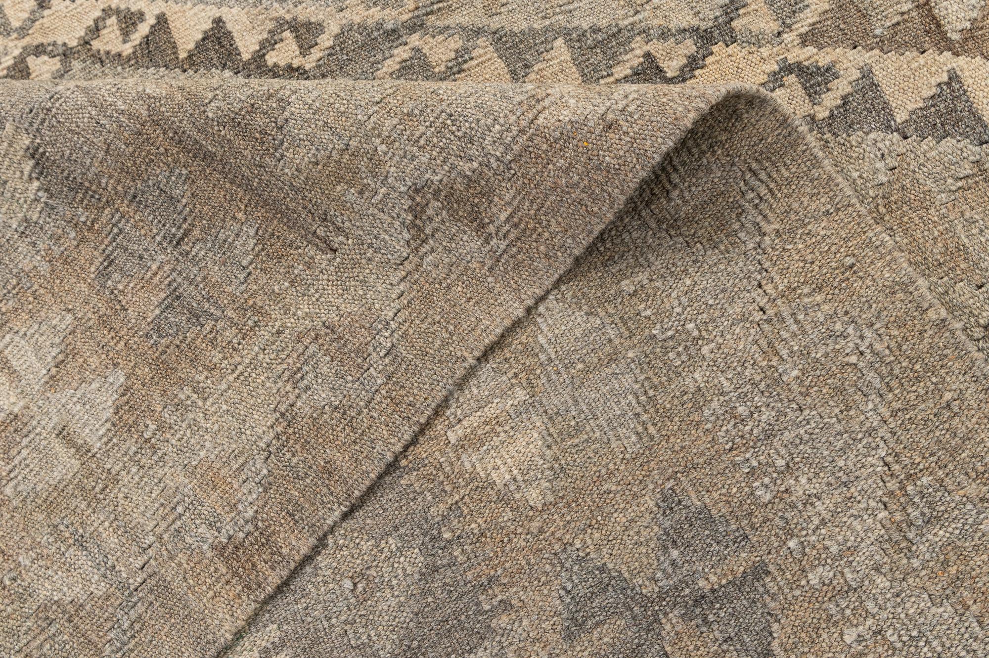 6' 11 x 9' 9 Hand Woven Kilim Maymana Wool Rug