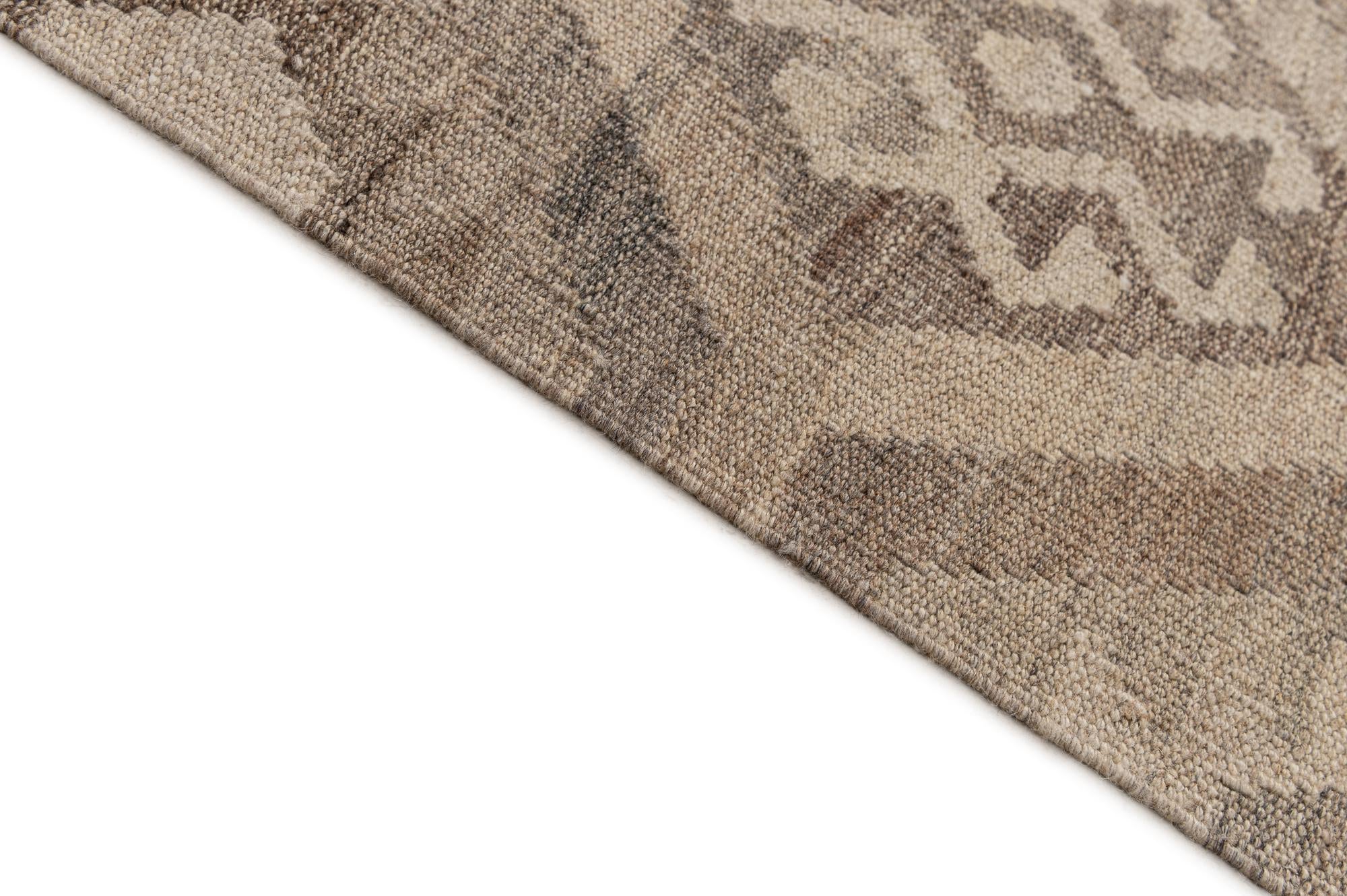 6' 9 x 10' Hand Knotted Kilim Maymana Wool Rug